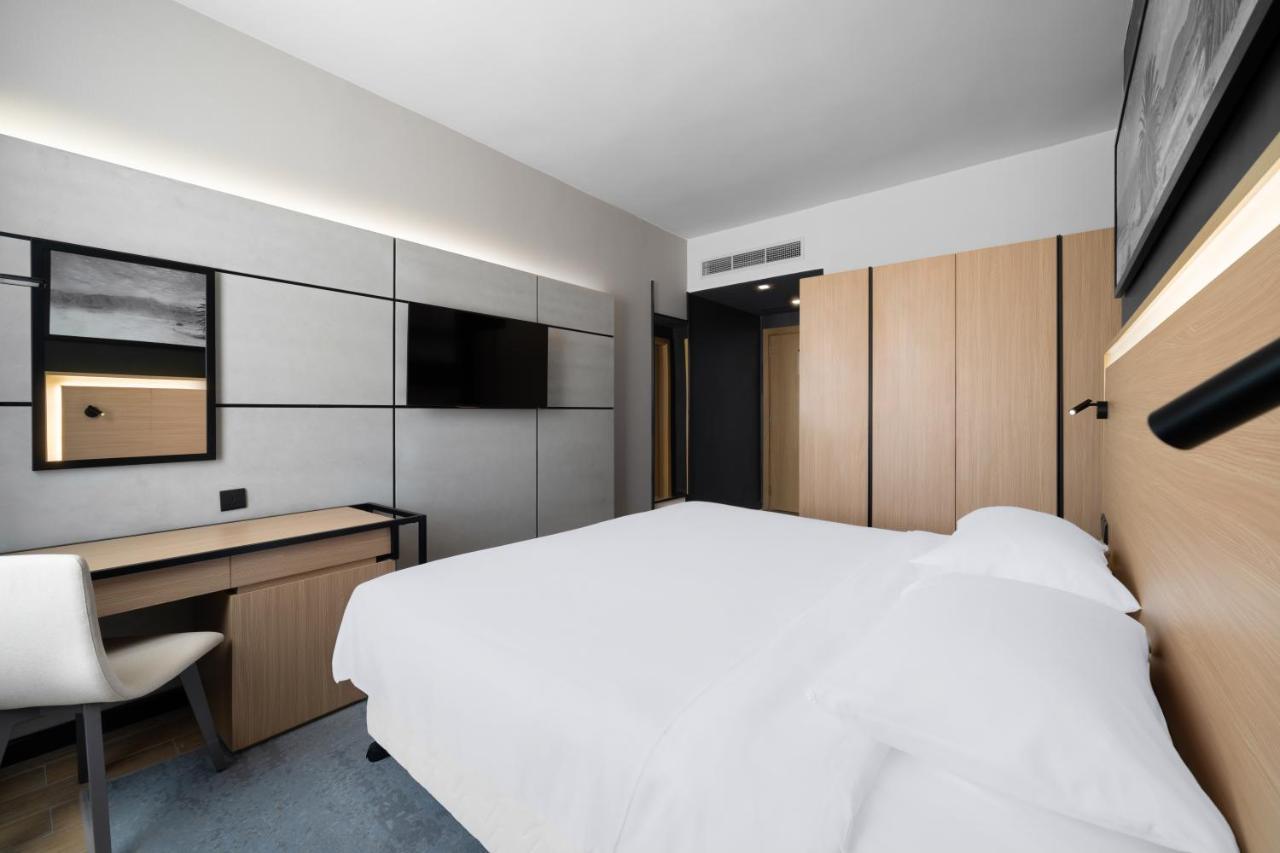 Park Inn By Radisson Makkah Thakher Alsharqi Mecca Exterior foto