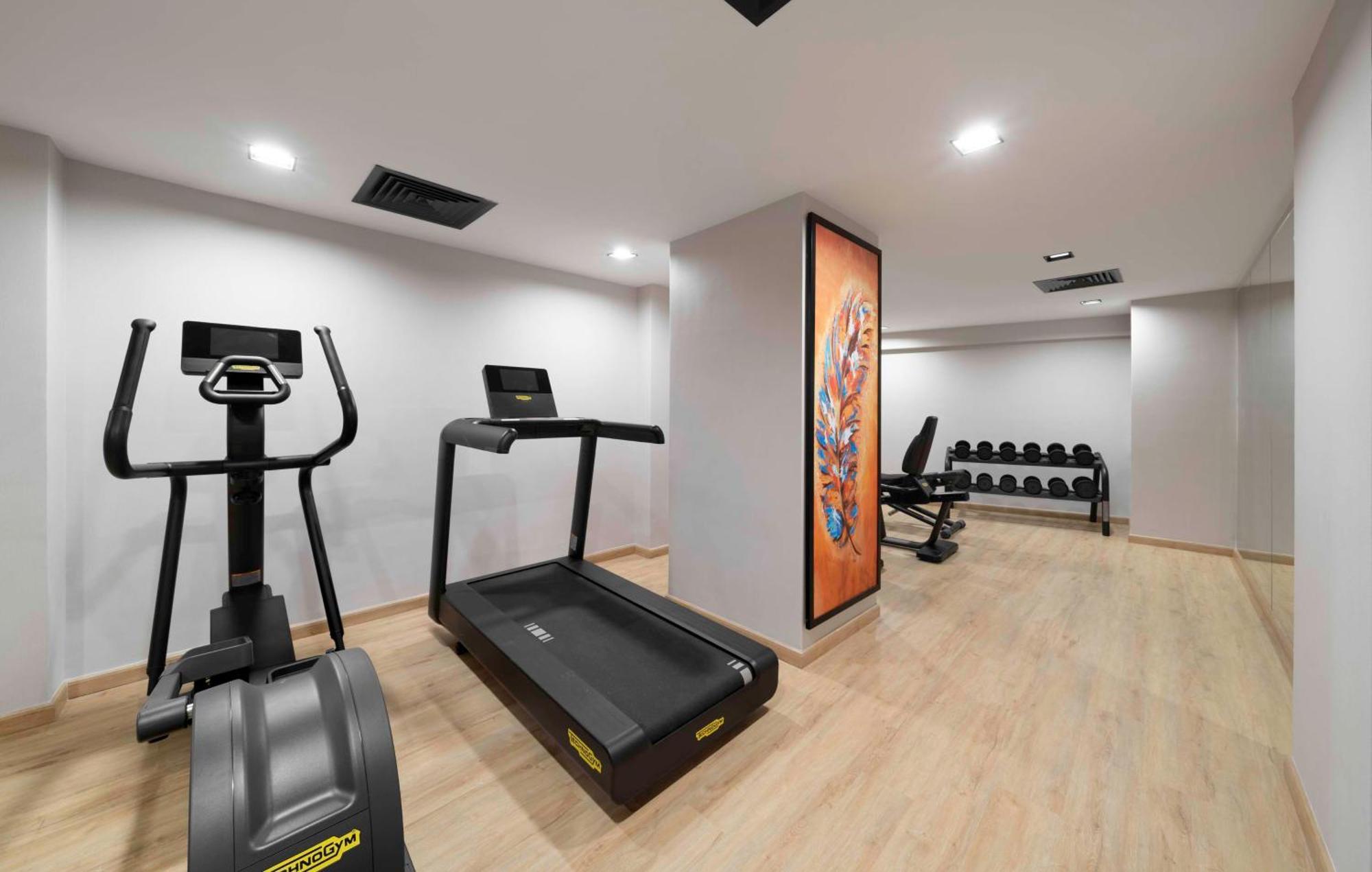 Park Inn By Radisson Makkah Thakher Alsharqi Mecca Exterior foto